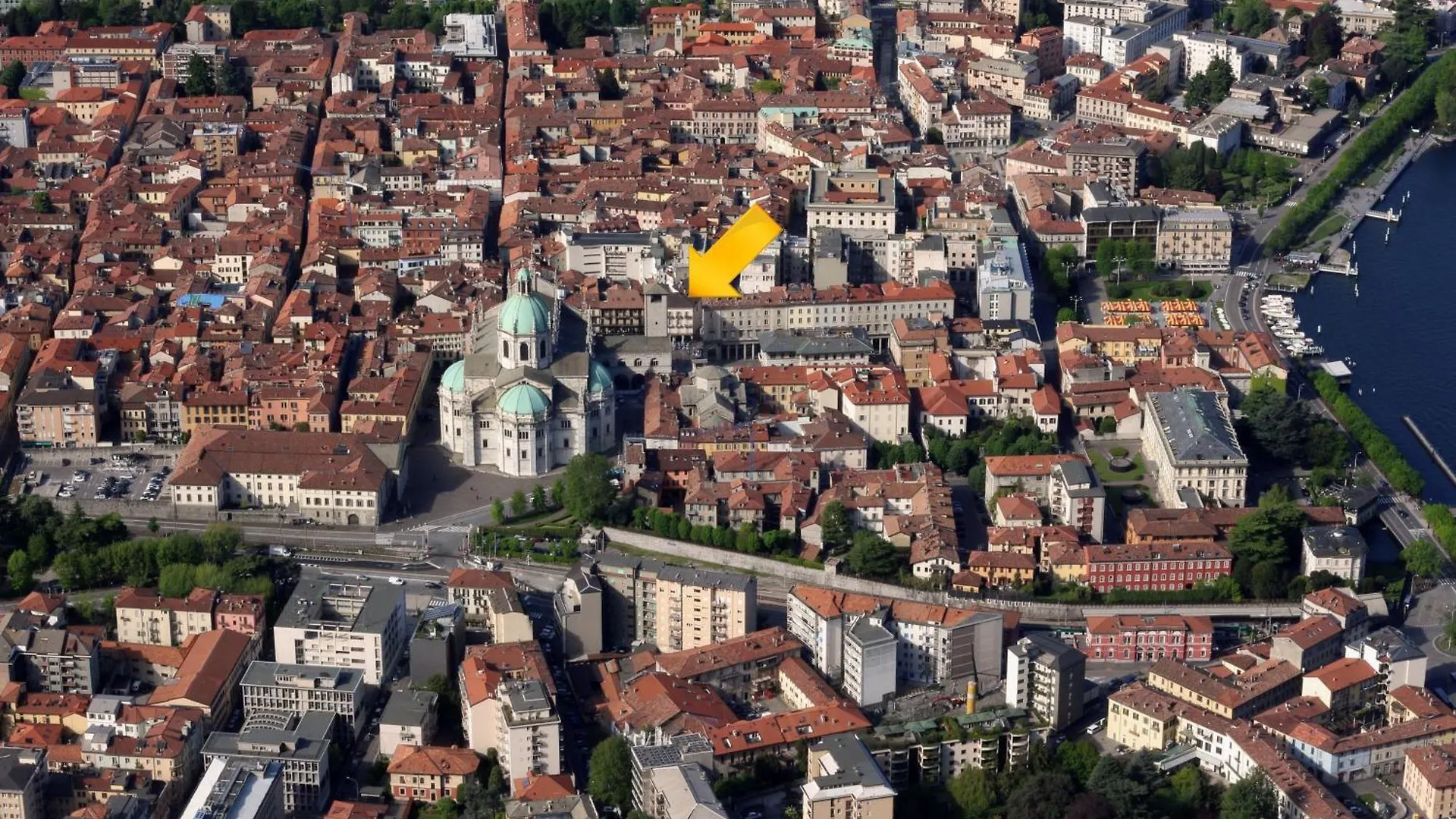 Duomo Amazing Downtown Como Centre 0*,